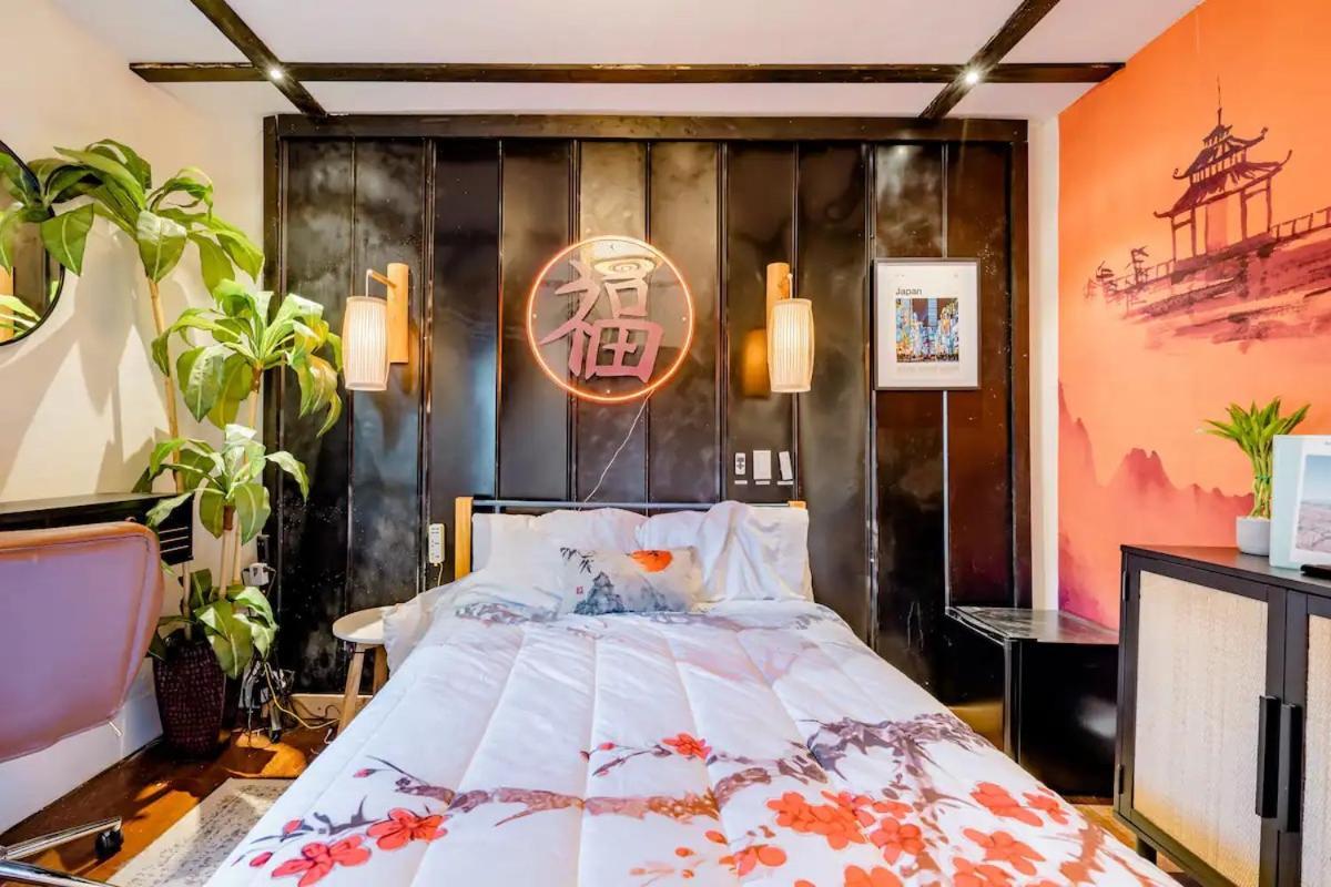 World Solo Travel'S Welcomed At St Pete Home セント・ピーターズバーグ エクステリア 写真